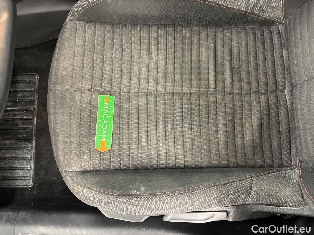  Peugeot  208  Active Business 1.5 HDi 100CV BVM6 E6d #44