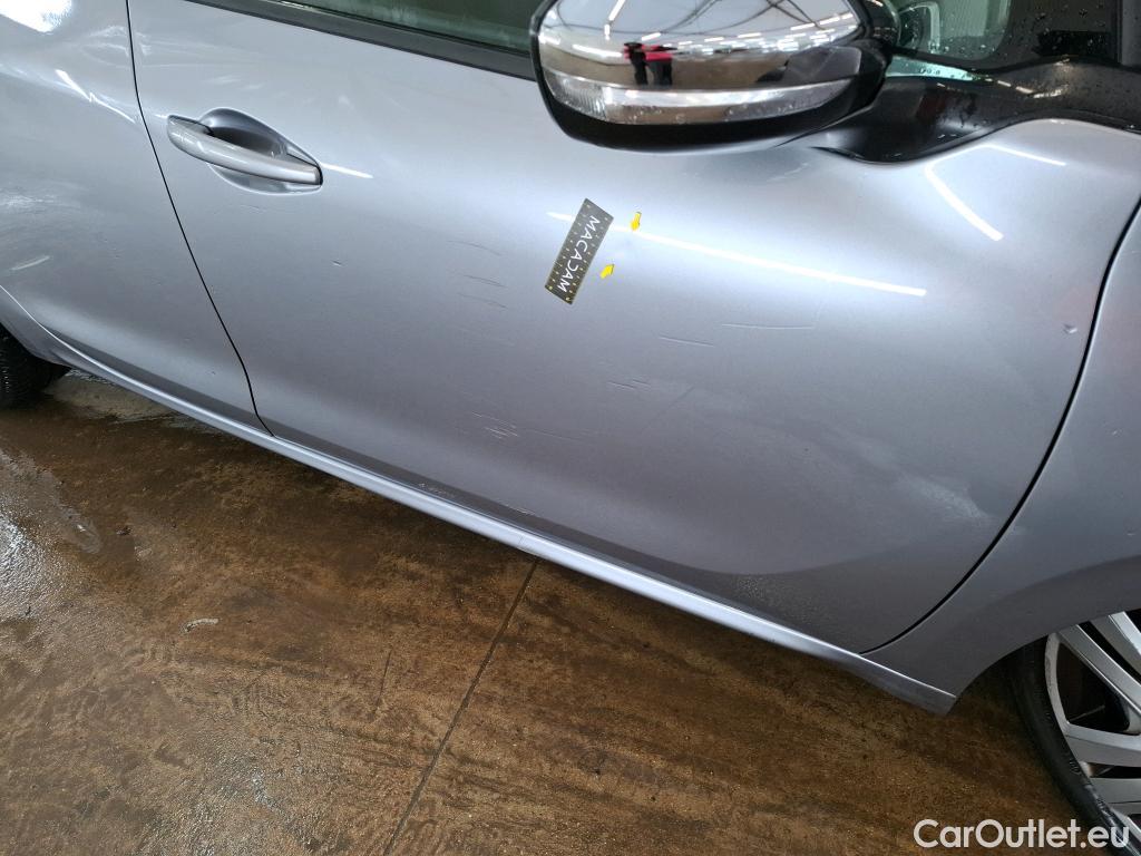  Peugeot  208  Signature 1.2 PureTech 80CV BVM5 E6dT #11