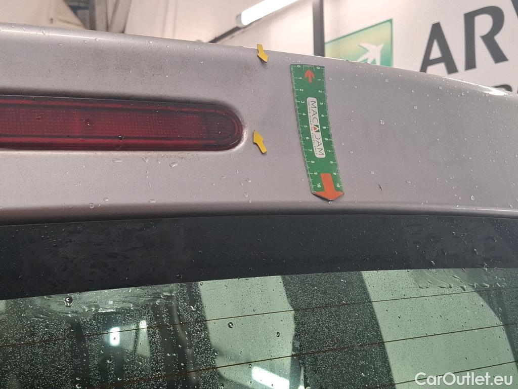  Renault  Kangoo RENAULT  5p Monovolume Zen dCi 90 #65