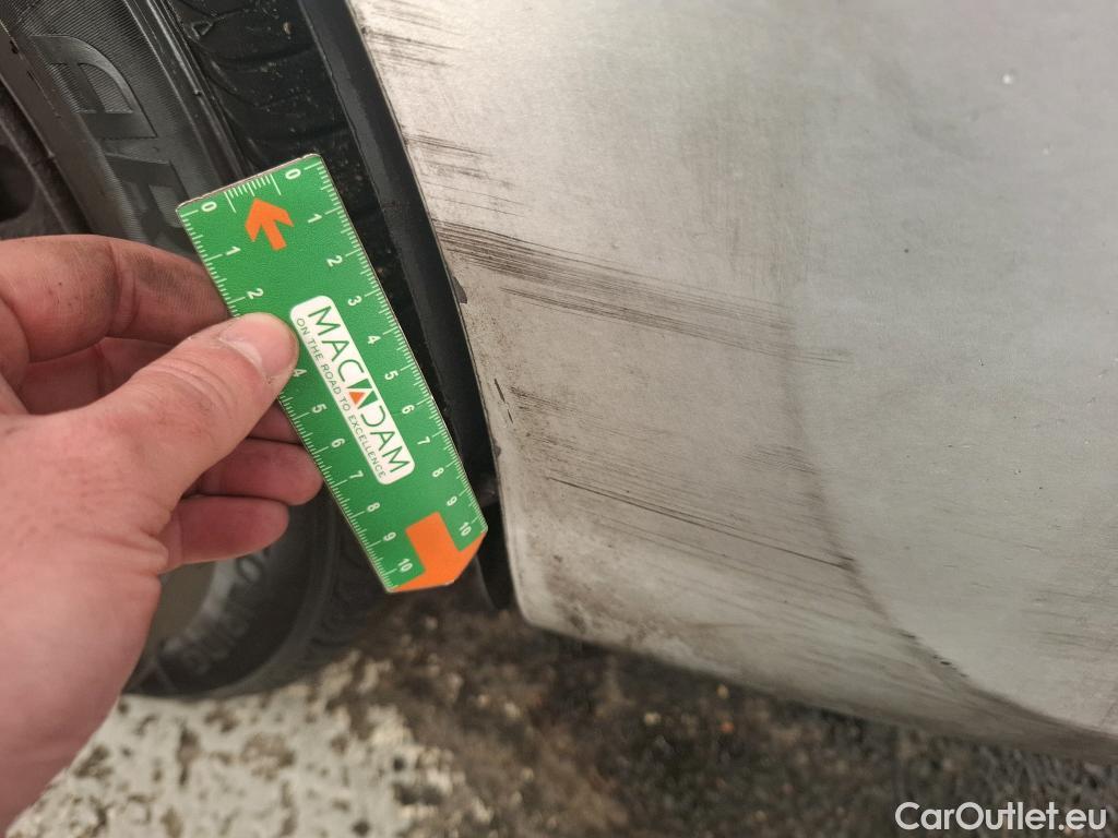  Renault  Kangoo RENAULT  5p Monovolume Zen dCi 90 #37