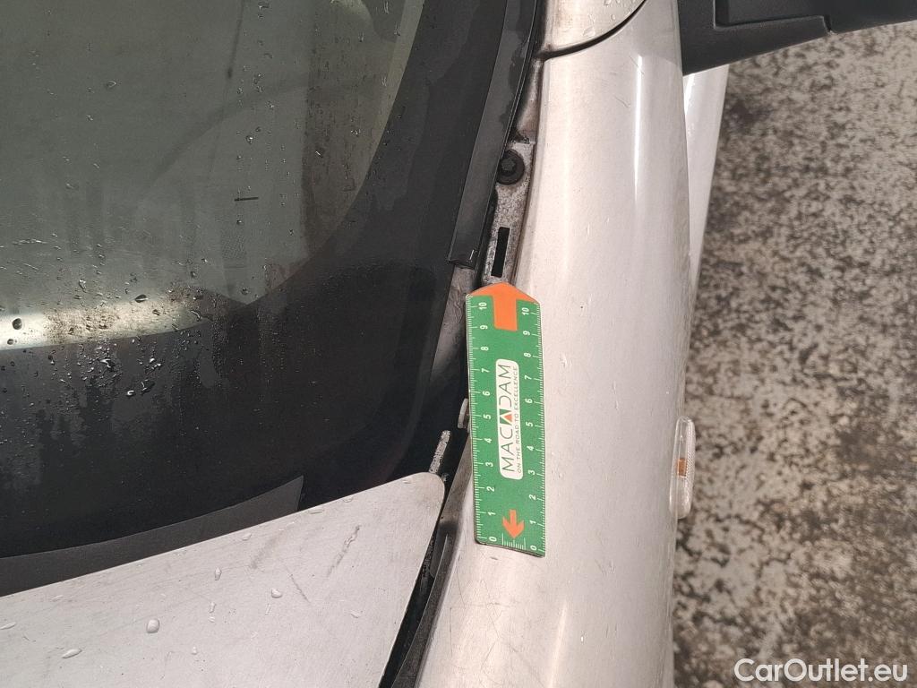  Renault  Kangoo RENAULT  5p Monovolume Zen dCi 90 #81