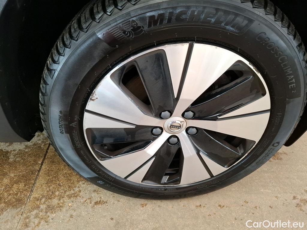  Volvo  XC 40 VOLVO XC40 / 2017 / 5P / SUV Recharge T5 262 DCT7 Business #14