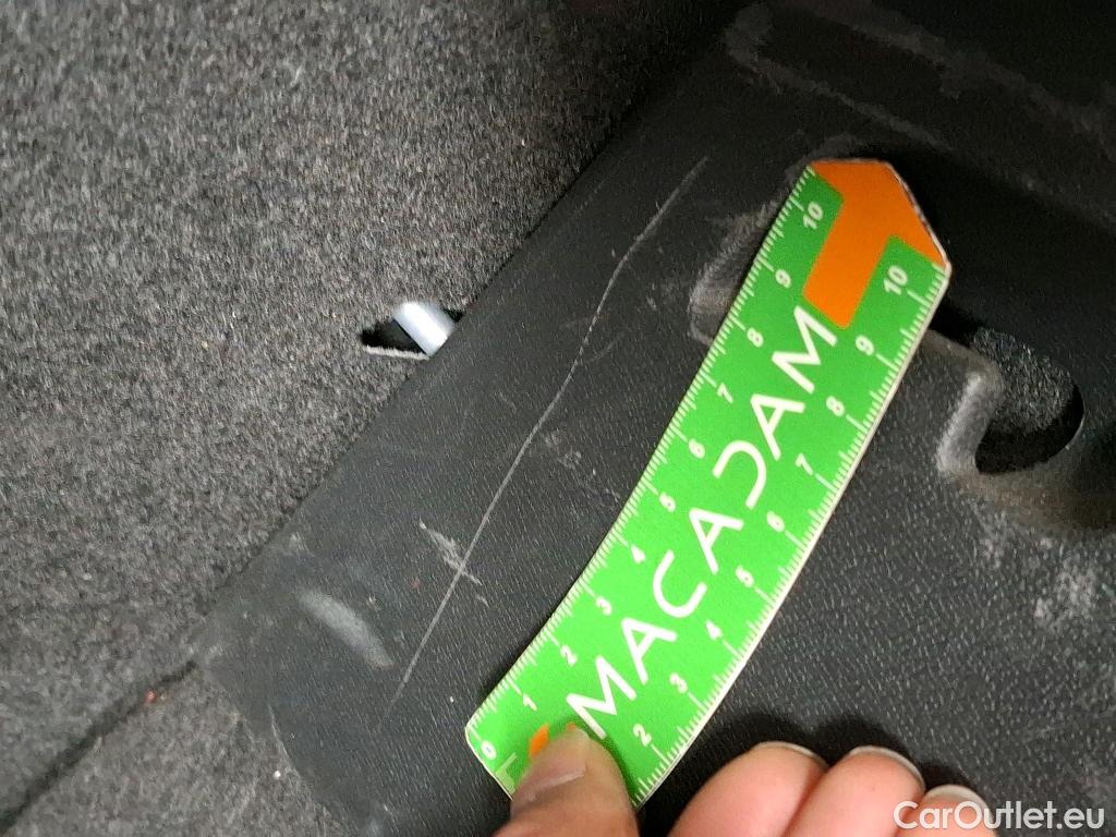  Seat  Leon SEAT  Sportstourer / 2020 / 5P / Break 1.0 eTSI 110 DSG S&S Style Business #47