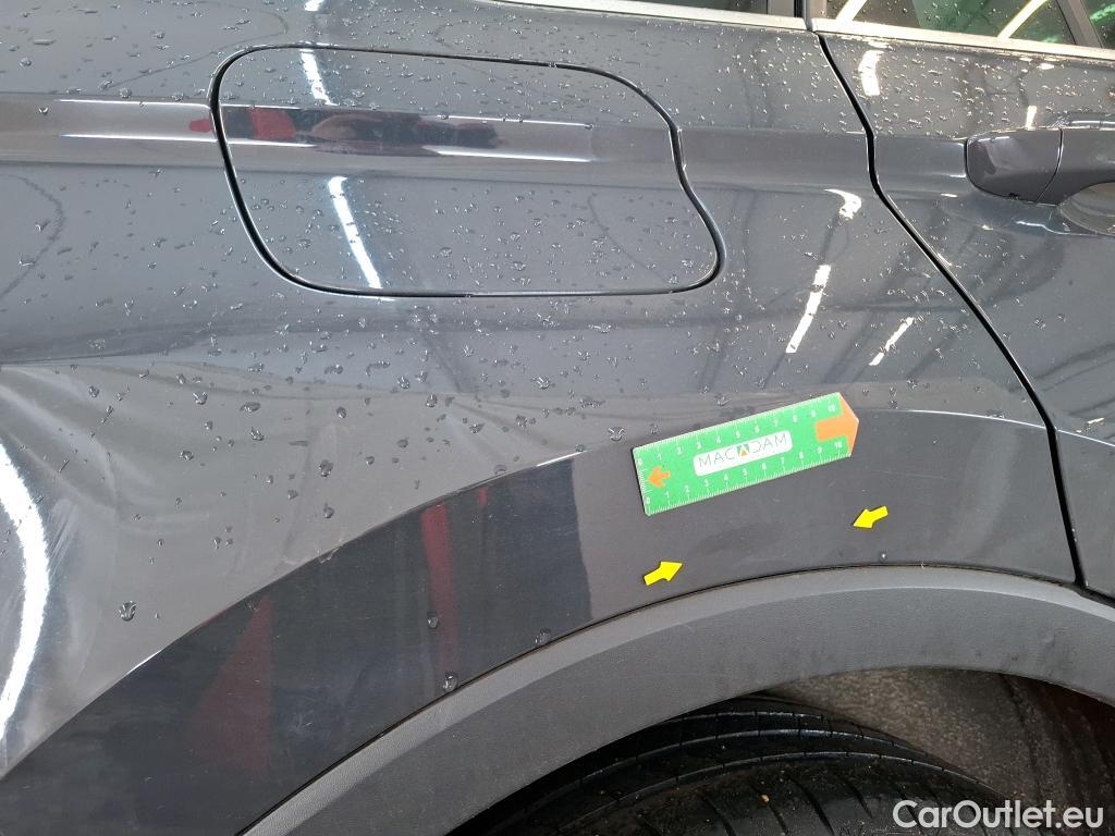  Volkswagen  Tiguan VOLKSWAGEN  / 2020 / 5P / SUV 1.5 TSI 150 DSG7 Elegance #1