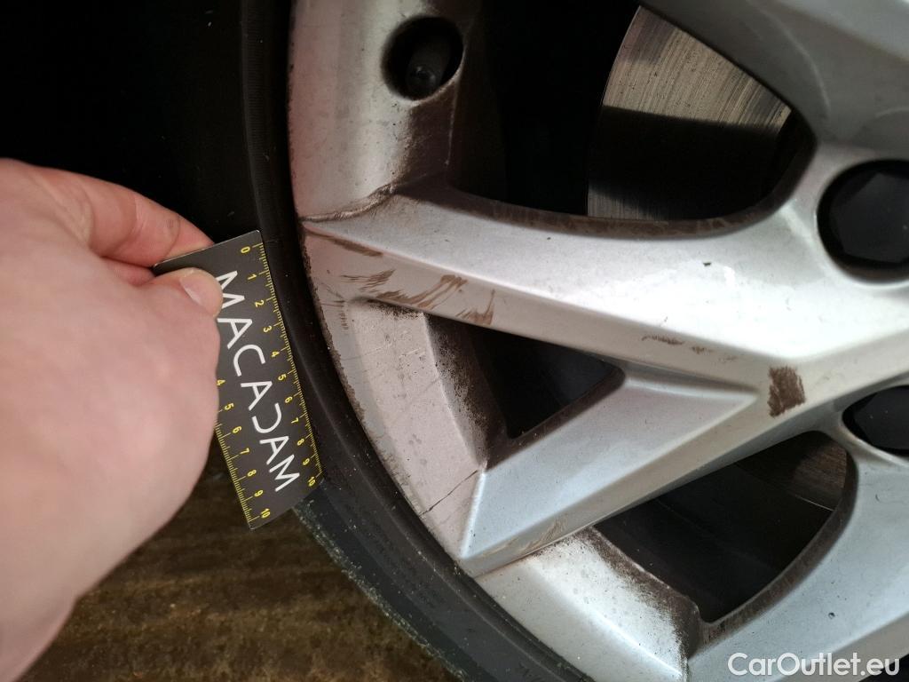  Seat  Leon  Business 1.0 TSI 110CV BVM6 E6d #33