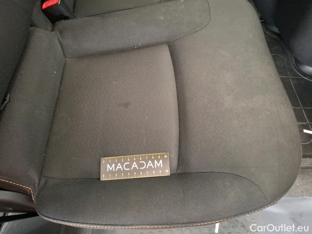  Renault  Trafic RENAULT  4p Combi Zen L2 Energy dCi 125 8 places #24