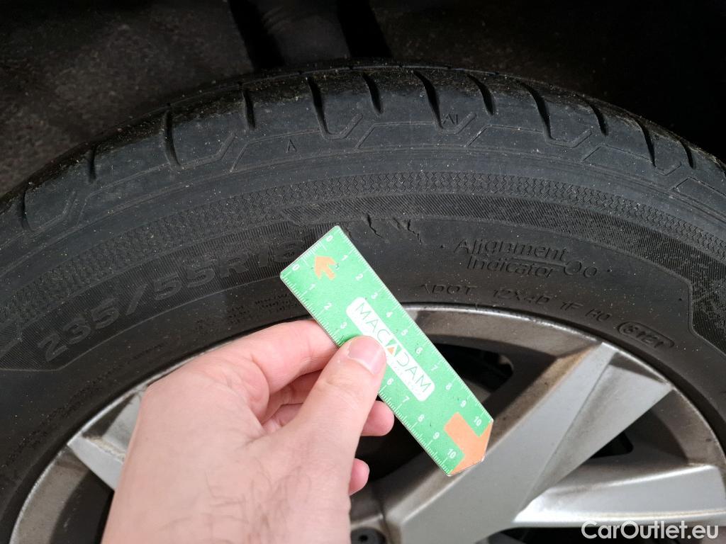  Volkswagen  Tiguan VOLKSWAGEN  / 2020 / 5P / SUV 1.5 TSI 150 DSG7 Elegance #11