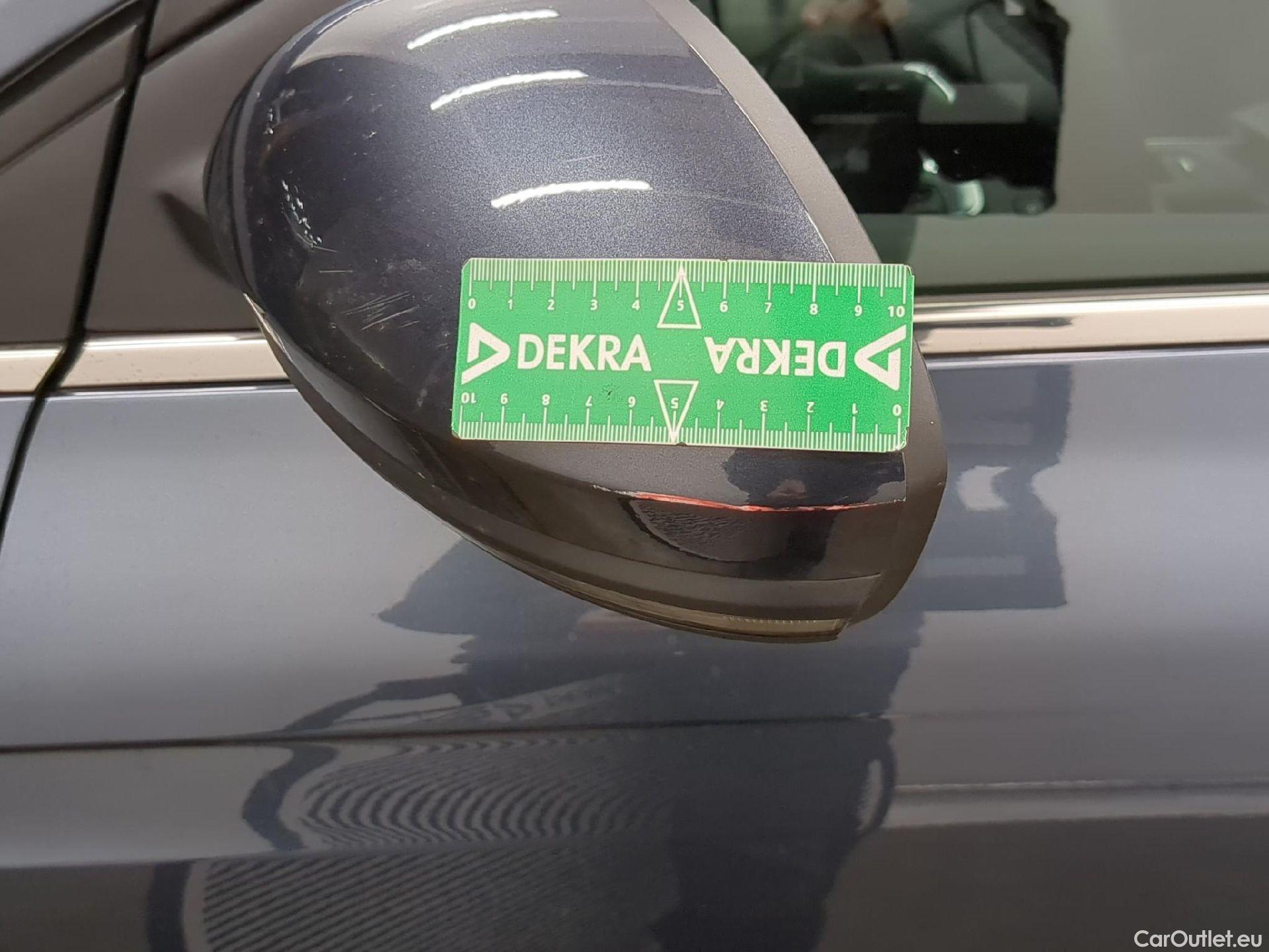  Renault  Megane RENAULT Mégane Estate / 2020 / 5P / Break techno TCe 140 EDC #32