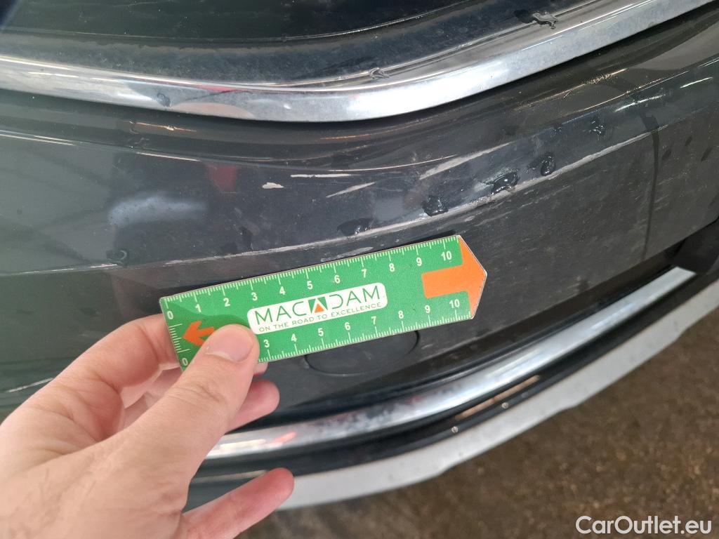  Volkswagen  Tiguan VOLKSWAGEN  / 2020 / 5P / SUV 1.5 TSI 150 DSG7 Elegance #4