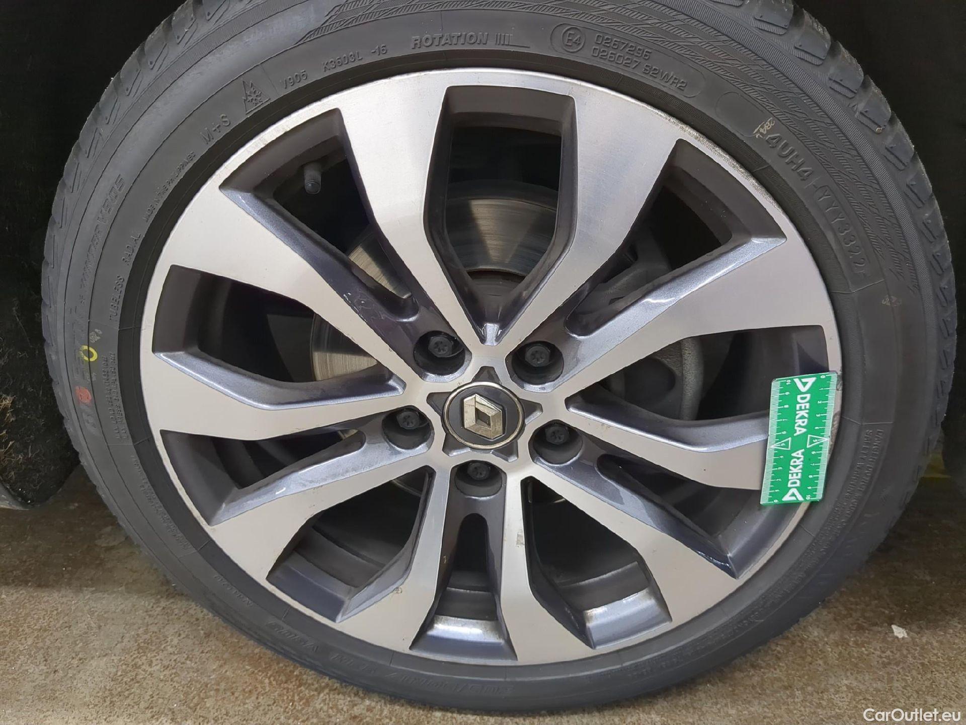  Renault  Megane RENAULT Mégane Estate / 2020 / 5P / Break techno TCe 140 EDC #5