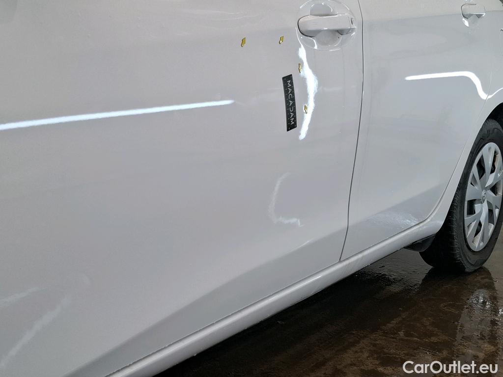  Toyota  Yaris TOYOTA  Hybride / 2017 / 5P / Berline 1.5 VVT-I HYBRID France Business #9