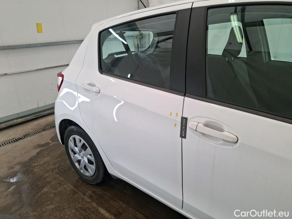  Toyota  Yaris TOYOTA  Hybride / 2017 / 5P / Berline 1.5 VVT-I HYBRID France Business #31