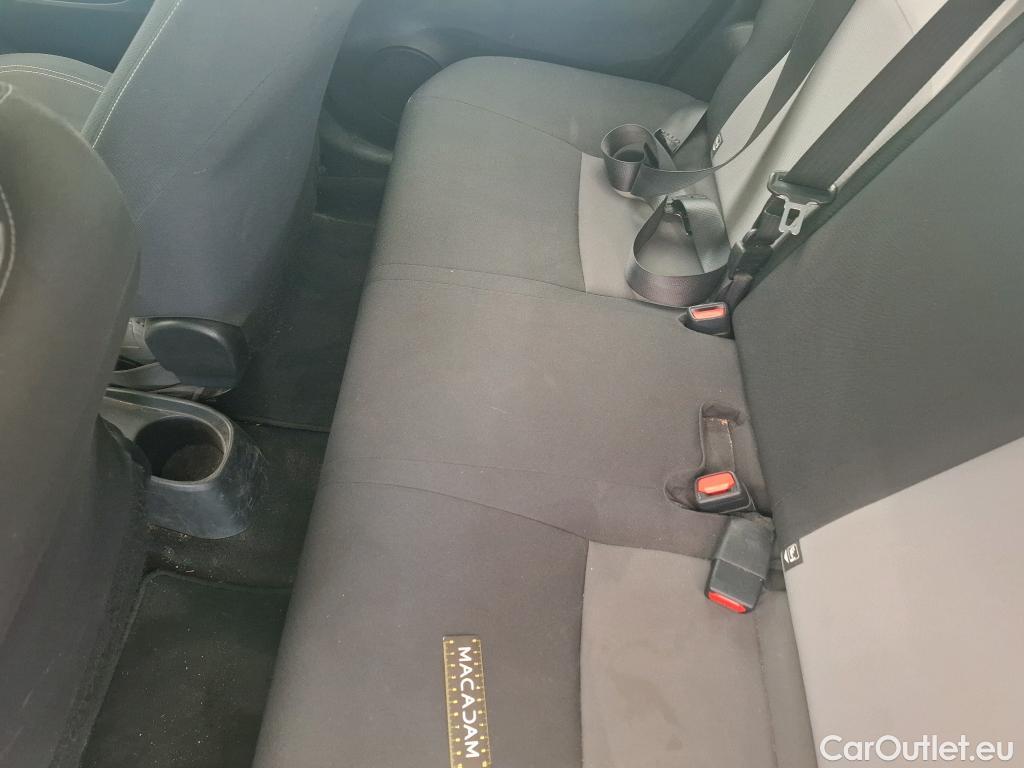  Toyota  Yaris TOYOTA  Hybride / 2017 / 5P / Berline 1.5 VVT-I HYBRID France Business #43