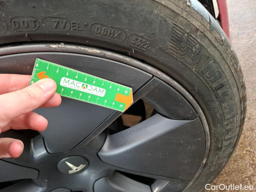  Tesla  Model 3 TESLA  / 2018 / 4P / Berline Grande Autonomie #17