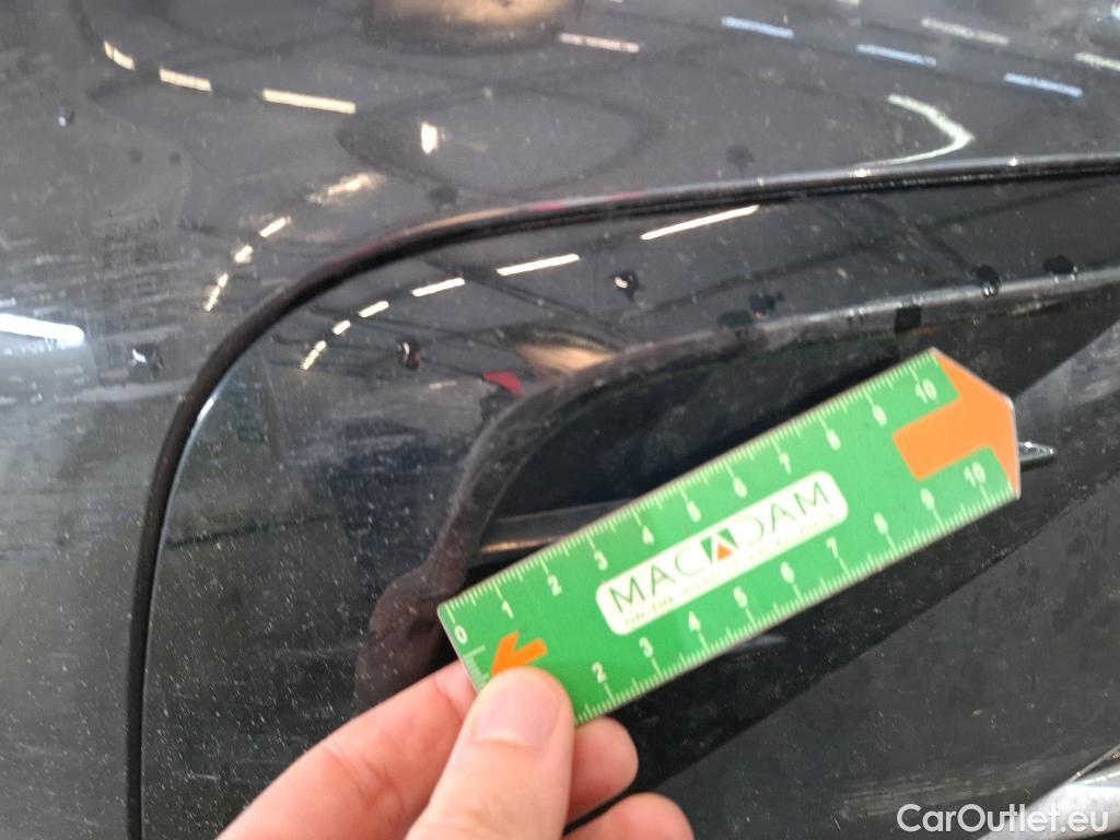  Volkswagen  Tiguan VOLKSWAGEN  / 2020 / 5P / SUV 1.5 TSI 150 DSG7 Elegance #18