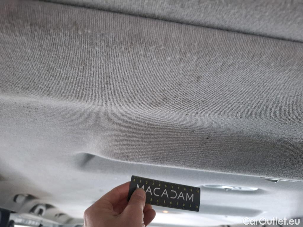  Renault  Trafic RENAULT  4p Combi Zen L2 Energy dCi 125 8 places #20