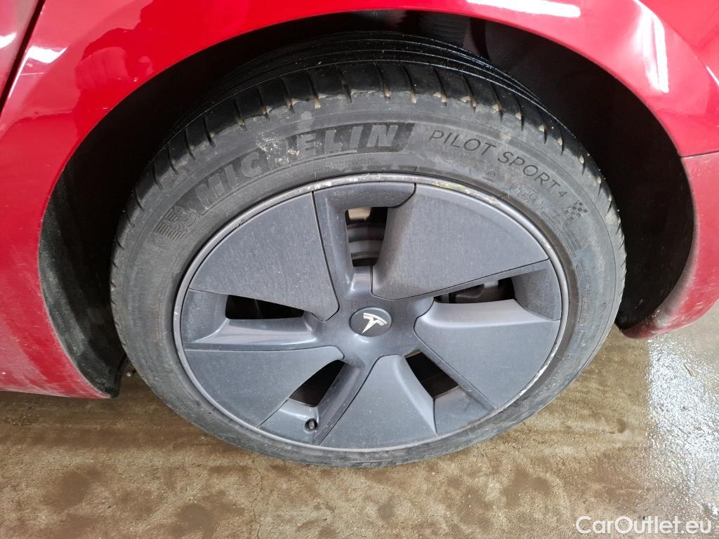  Tesla  Model 3 TESLA  / 2018 / 4P / Berline Grande Autonomie #9