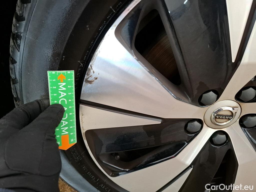  Volvo  XC 40 VOLVO XC40 / 2017 / 5P / SUV Recharge T5 262 DCT7 Business #16