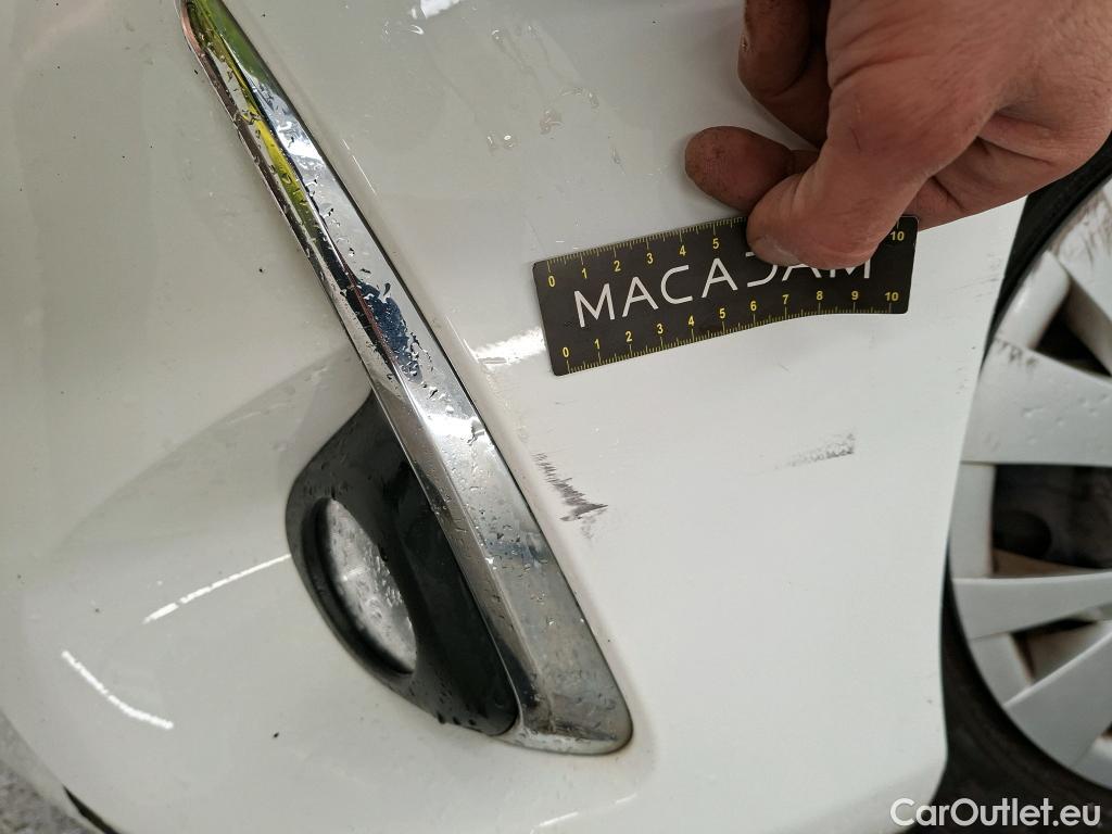  Toyota  Yaris TOYOTA  5p Berline 110 VVT-i France Business #19