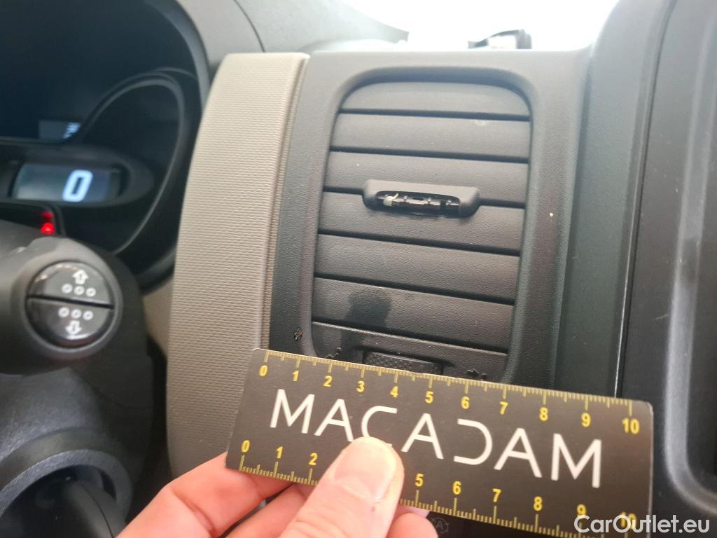  Renault  Trafic RENAULT  4p Combi Zen L2 Energy dCi 125 8 places #13