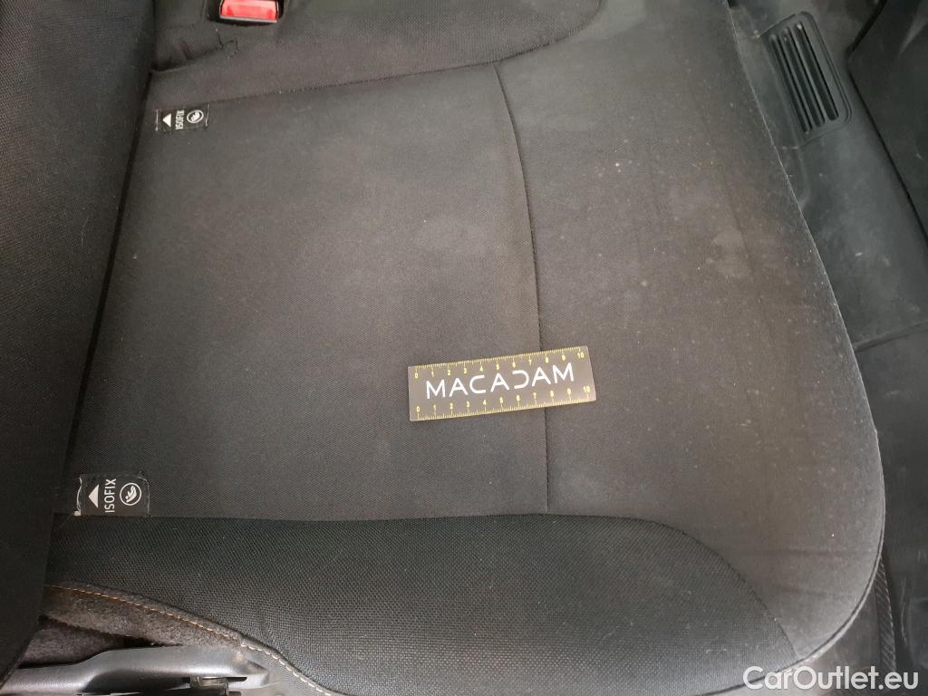  Renault  Trafic RENAULT  4p Combi Zen L2 Energy dCi 125 8 places #22