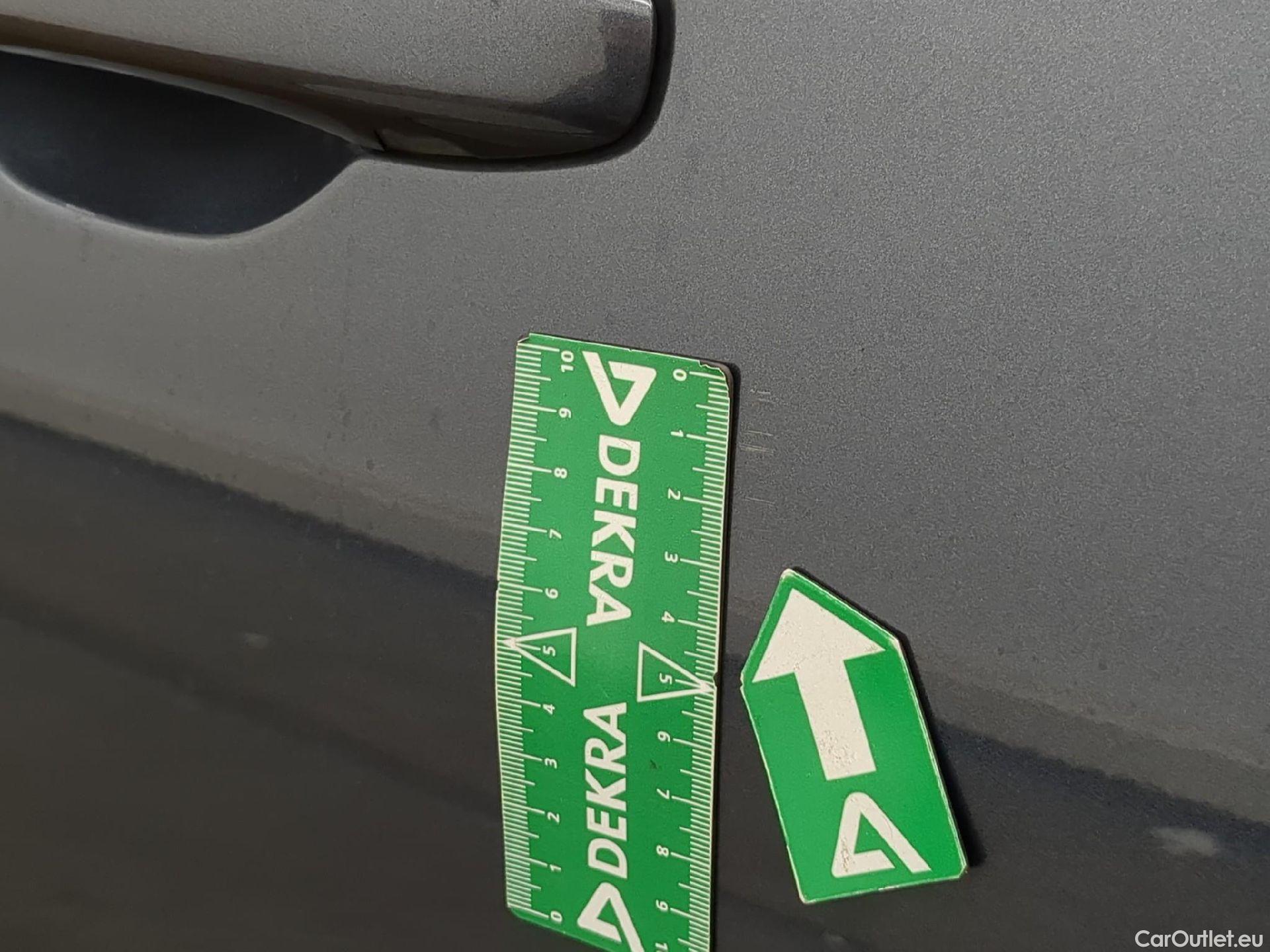  Renault  Megane RENAULT Mégane Estate / 2020 / 5P / Break techno TCe 140 EDC #30