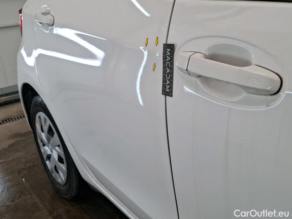  Toyota  Yaris TOYOTA  Hybride / 2017 / 5P / Berline 1.5 VVT-I HYBRID France Business #34