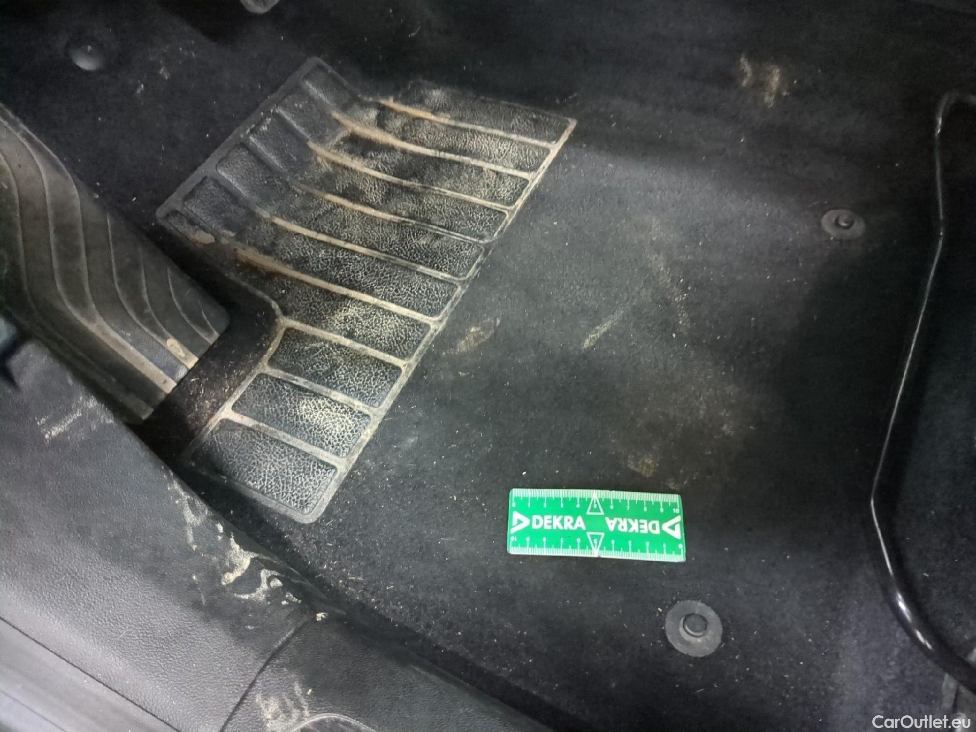  Renault  Megane RENAULT Mégane Estate / 2020 / 5P / Break techno TCe 140 EDC #9