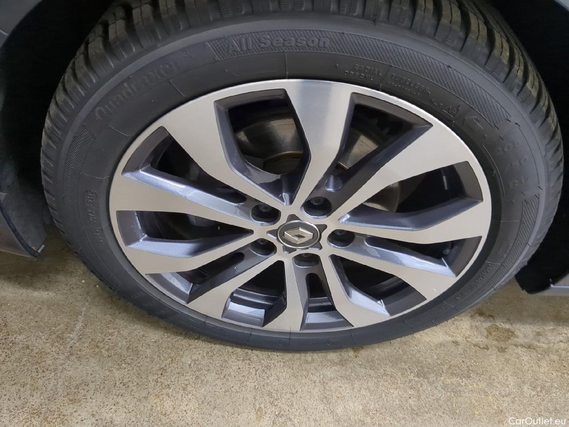  Renault  Megane RENAULT Mégane Berline 5p Berline Intens TCe 140 FAP #2