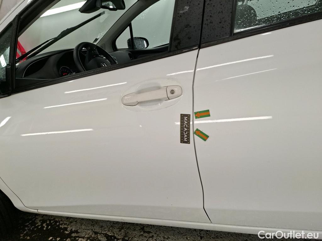  Toyota  Yaris TOYOTA  5p Berline 110 VVT-i France Business #11