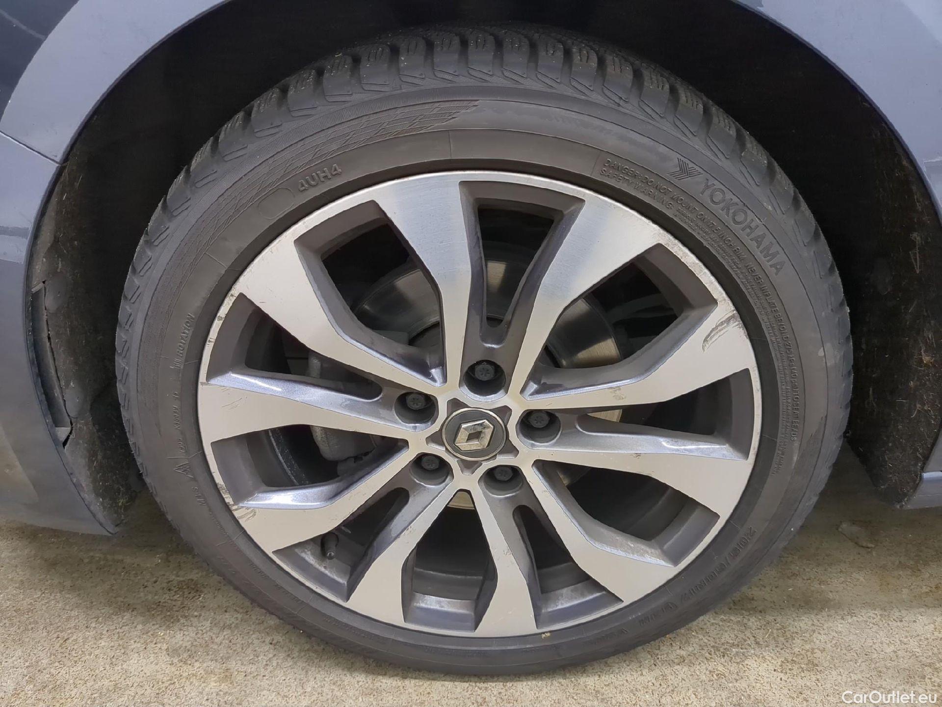  Renault  Megane RENAULT Mégane Estate / 2020 / 5P / Break techno TCe 140 EDC #4