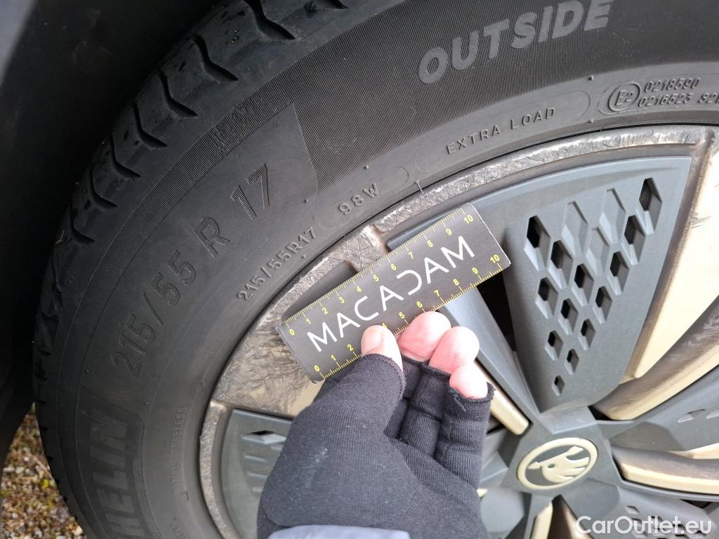  Skoda  Karoq SKODA  / 2017 / 5P / SUV 2.0 TDI 116ch DSG7 Business #26