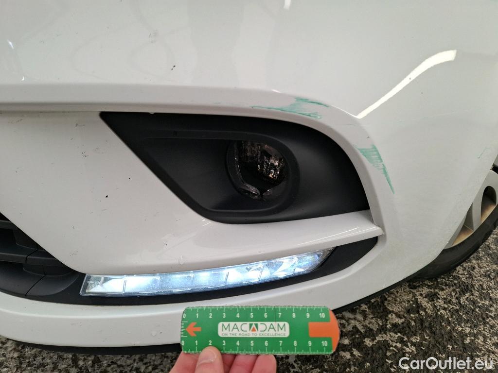  Renault  Clio  IV Air MediaNav 1.5 dCi 75CV BVM5 E6 #10