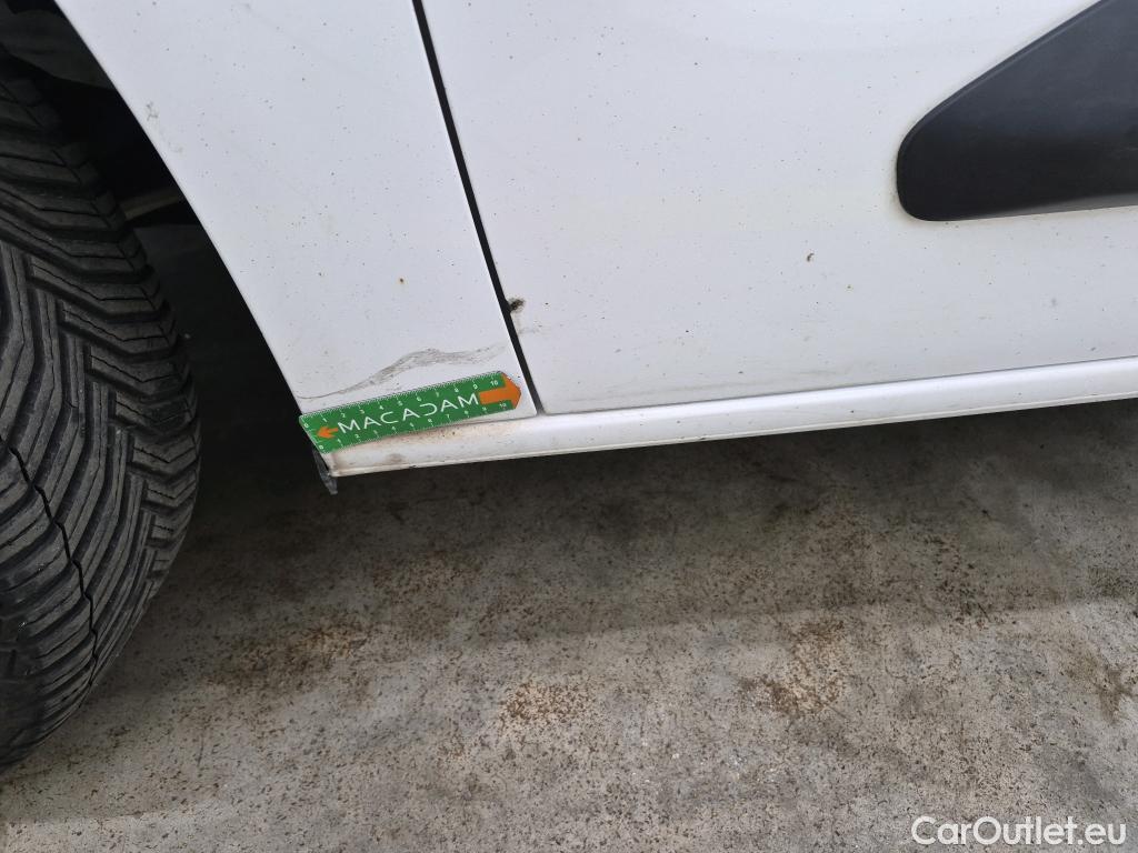  Citroen  Berlingo  Fourgon Driver M 1000 1.5 BlueHDi 100CV BVM5 E6dT #40