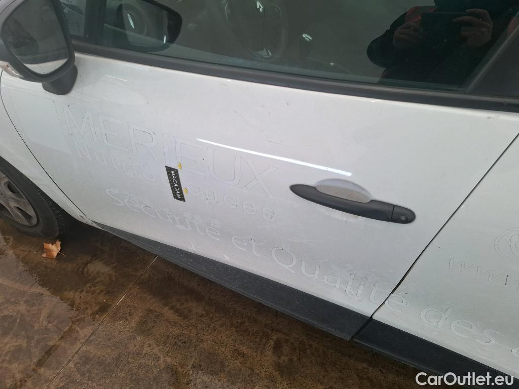  Renault  Clio  IV Air 0.9 TCe 75CV BVM5 E6 / TRANSFO VP VF
 #43