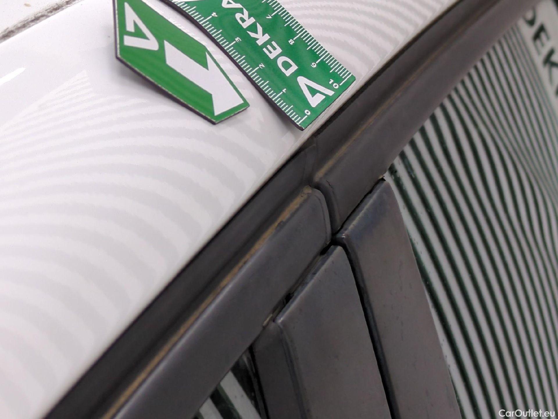  Peugeot  208  Affaire Premium Pack 1.5 HDi 100CV BVM5 E6dT #30