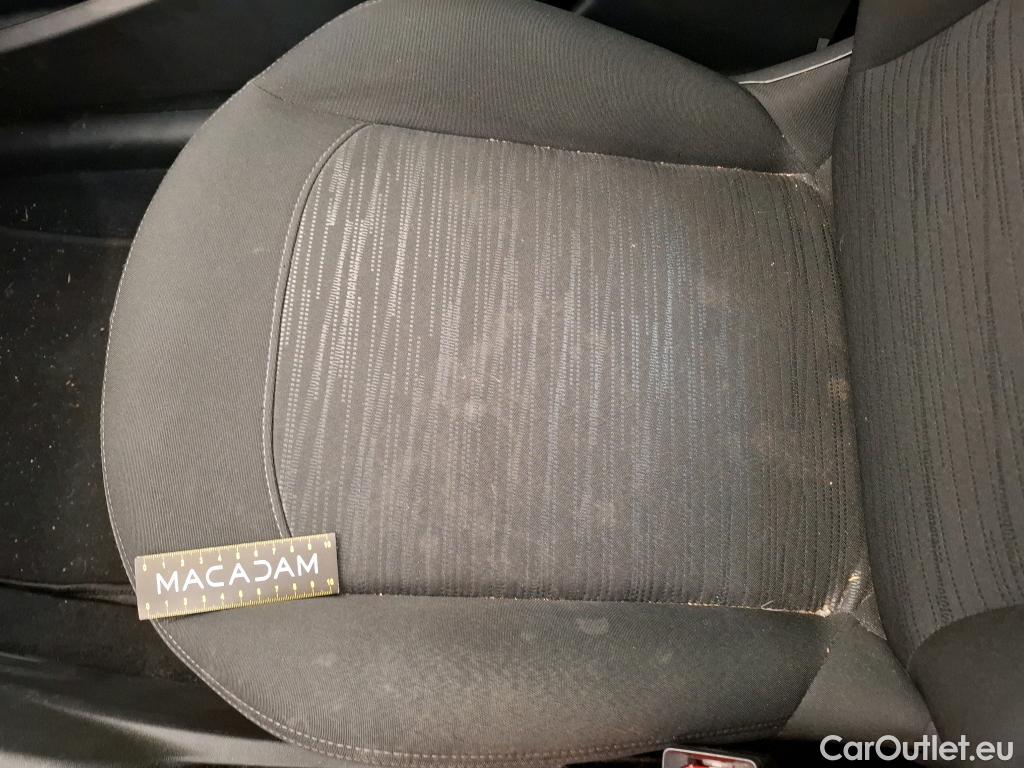  Peugeot  208  Affaire Premium Pack 1.2 80CV BVM5 E6dT #21