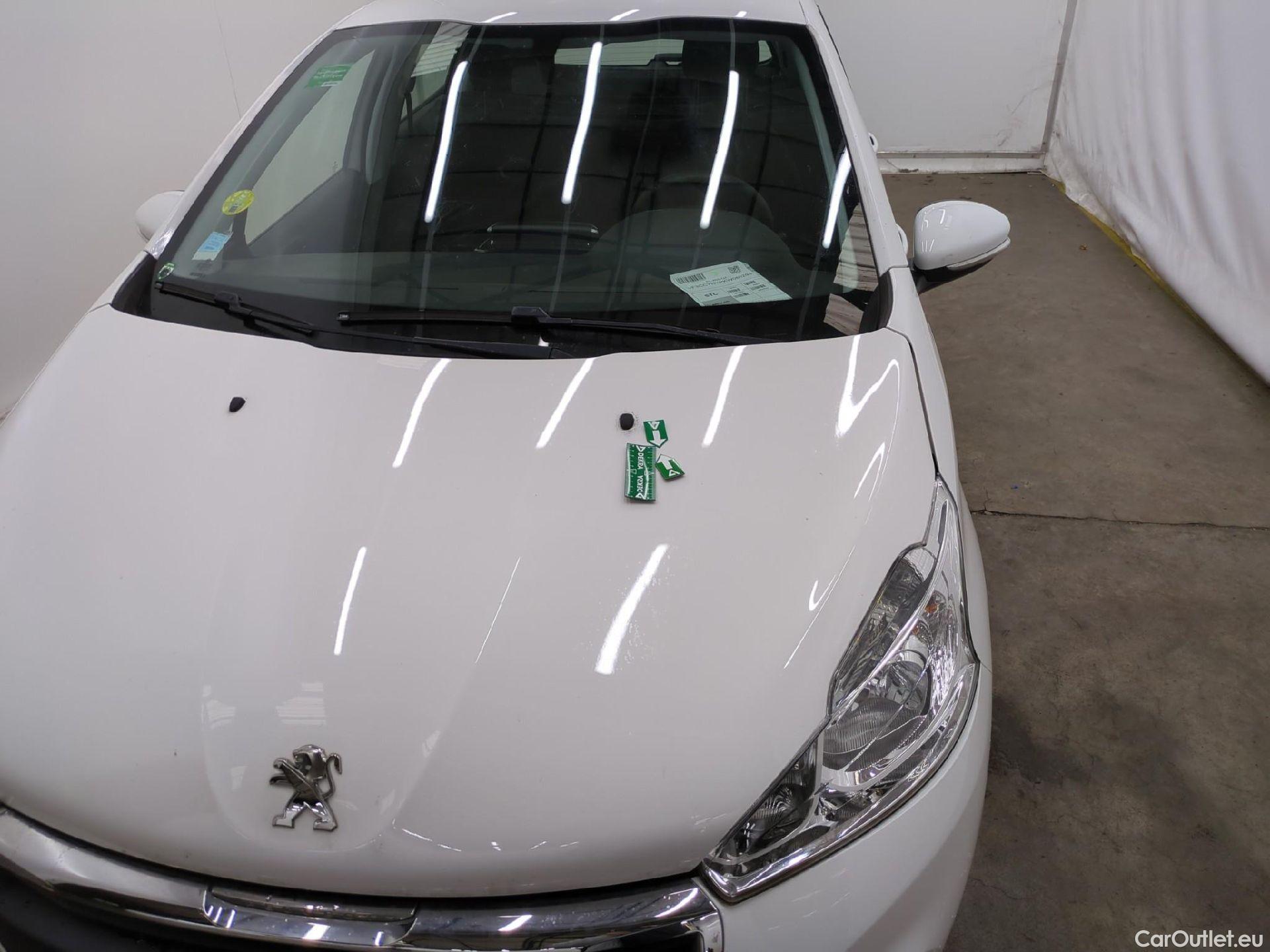  Peugeot  208  Affaire Premium Pack 1.5 HDi 100CV BVM5 E6dT #29