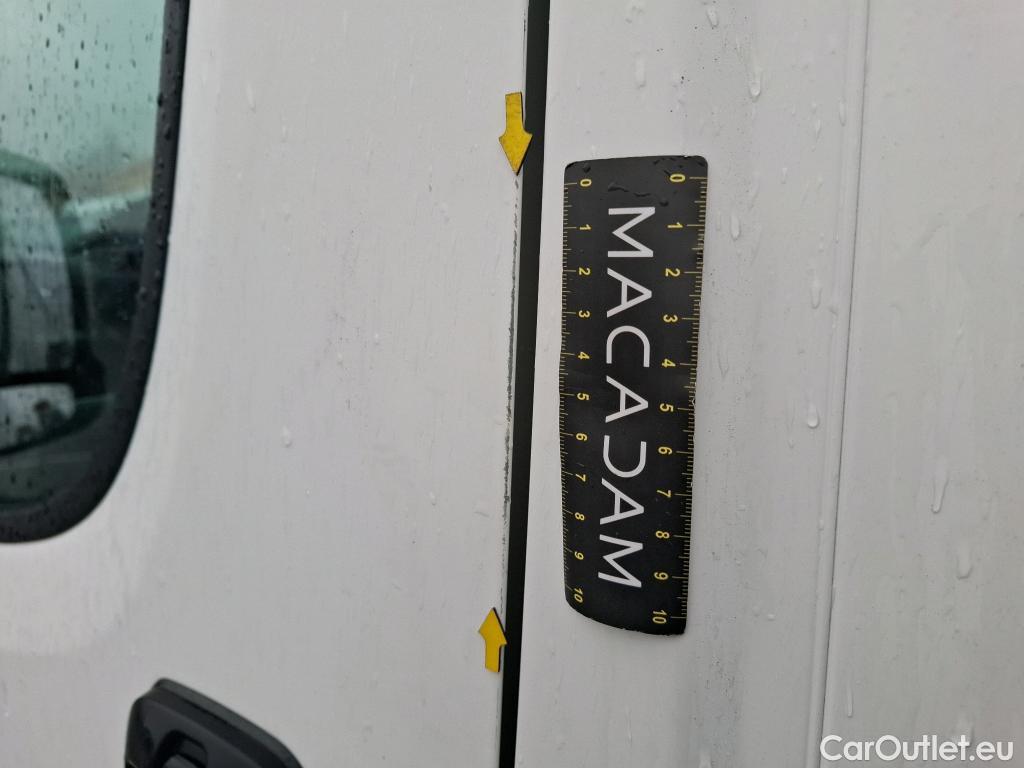  Peugeot  Boxer PEUGEOT  VU 4p Fourgon BLUEHDI 130 PREMIUM PA 335 L3H2 #33