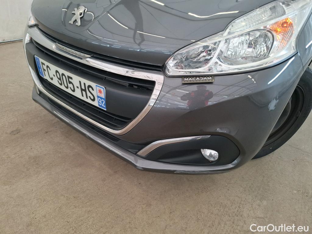  Peugeot  208  Affaire Premium Pack 1.2 80CV BVM5 E6dT #1