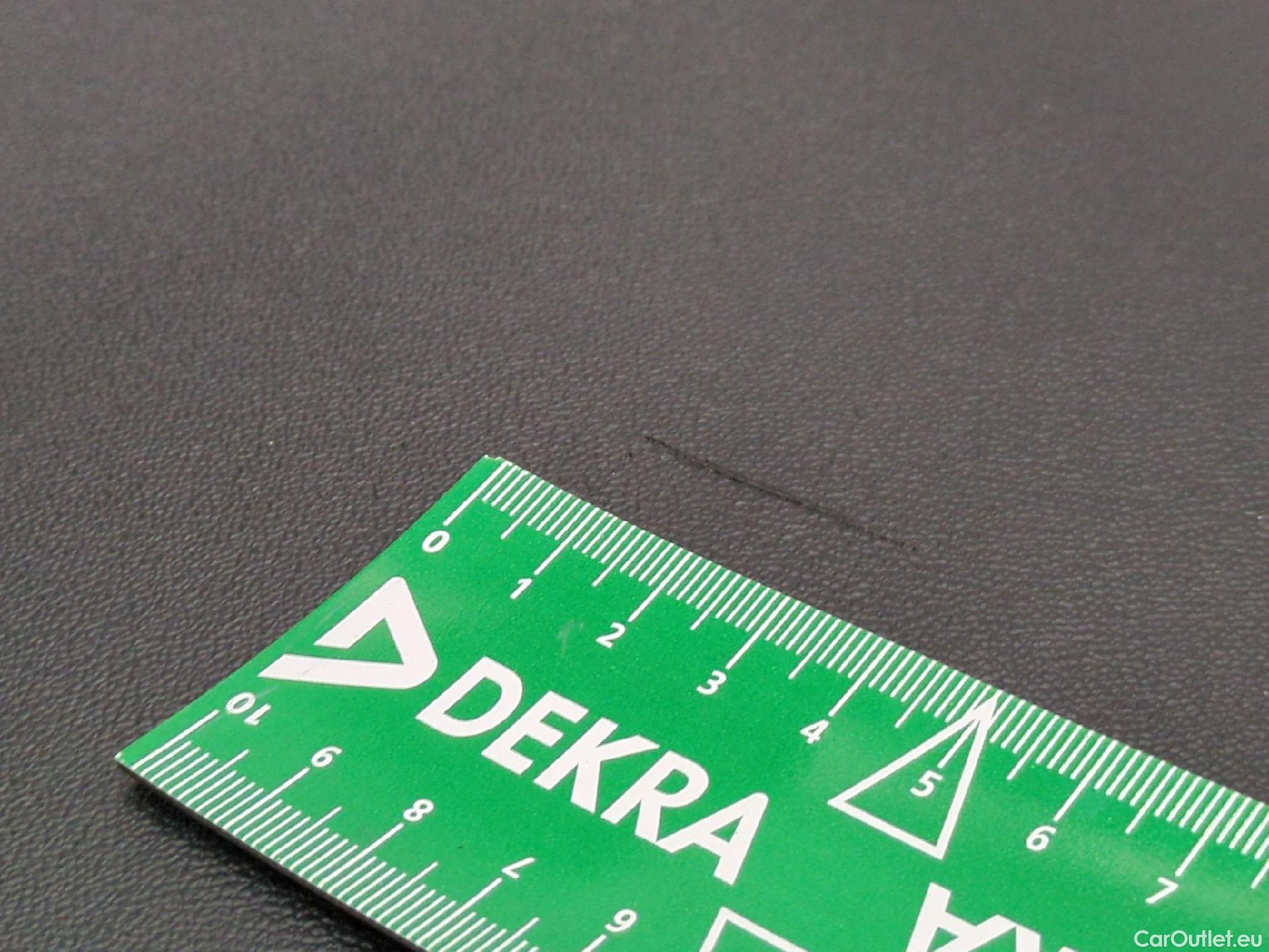  Peugeot  208  Affaire Premium Pack 1.5 HDi 100CV BVM5 E6dT #2