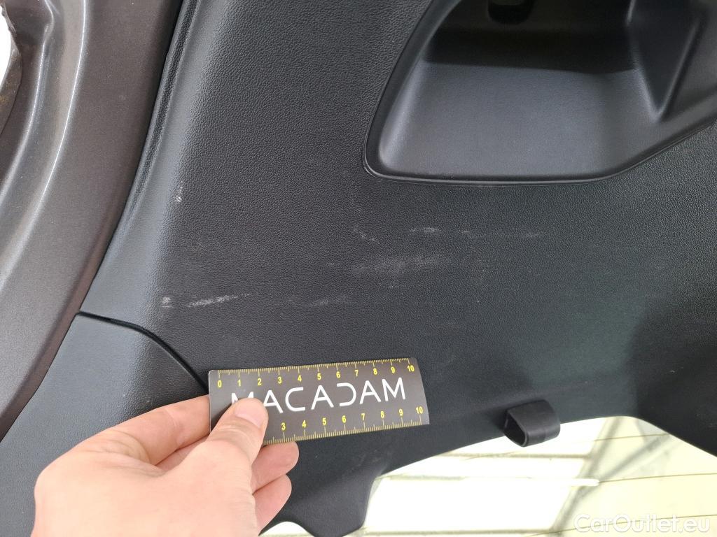  Peugeot  208  Affaire Premium Pack 1.2 80CV BVM5 E6dT #12