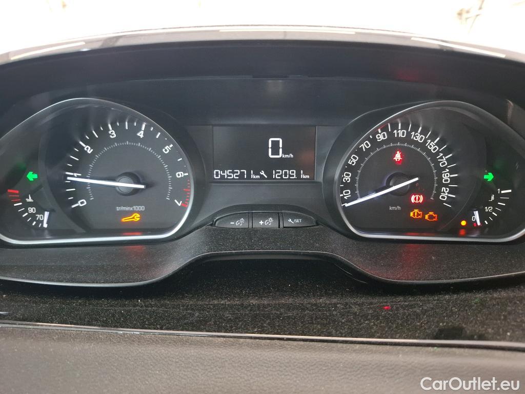  Peugeot  208  Affaire Premium Pack 1.2 80CV BVM5 E6dT #23