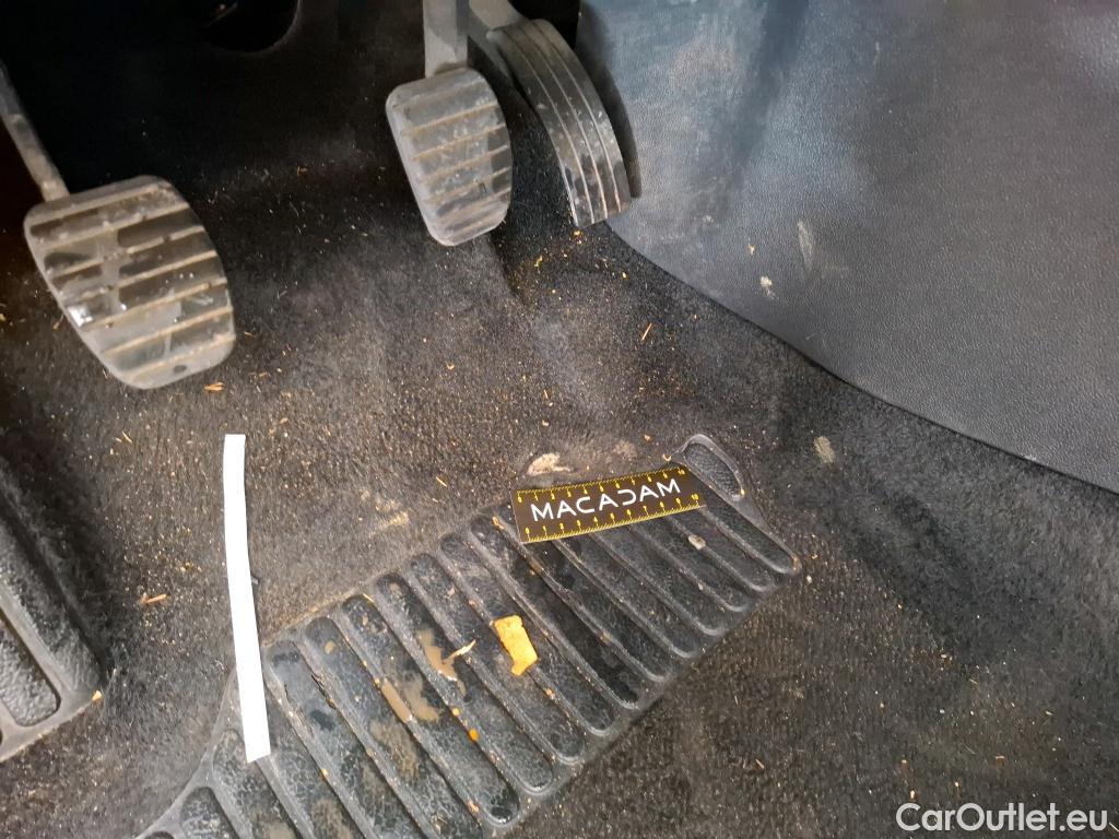  Renault  Clio  IV Air 0.9 TCe 75CV BVM5 E6 / TRANSFO VP VF
 #37