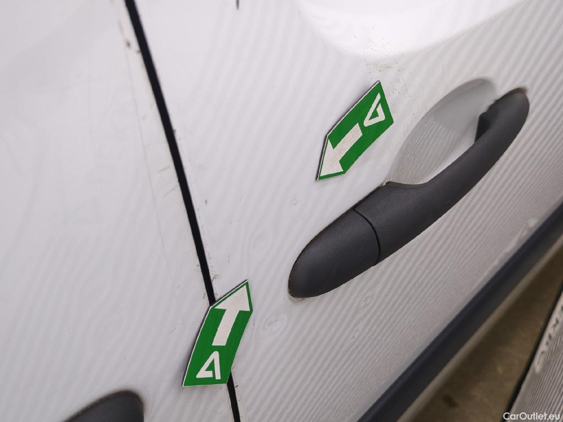  Renault  Kangoo  II Express Maxi Extra (Série Spéciale) 1.5 dCi 95CV BVM6 E6dT #39