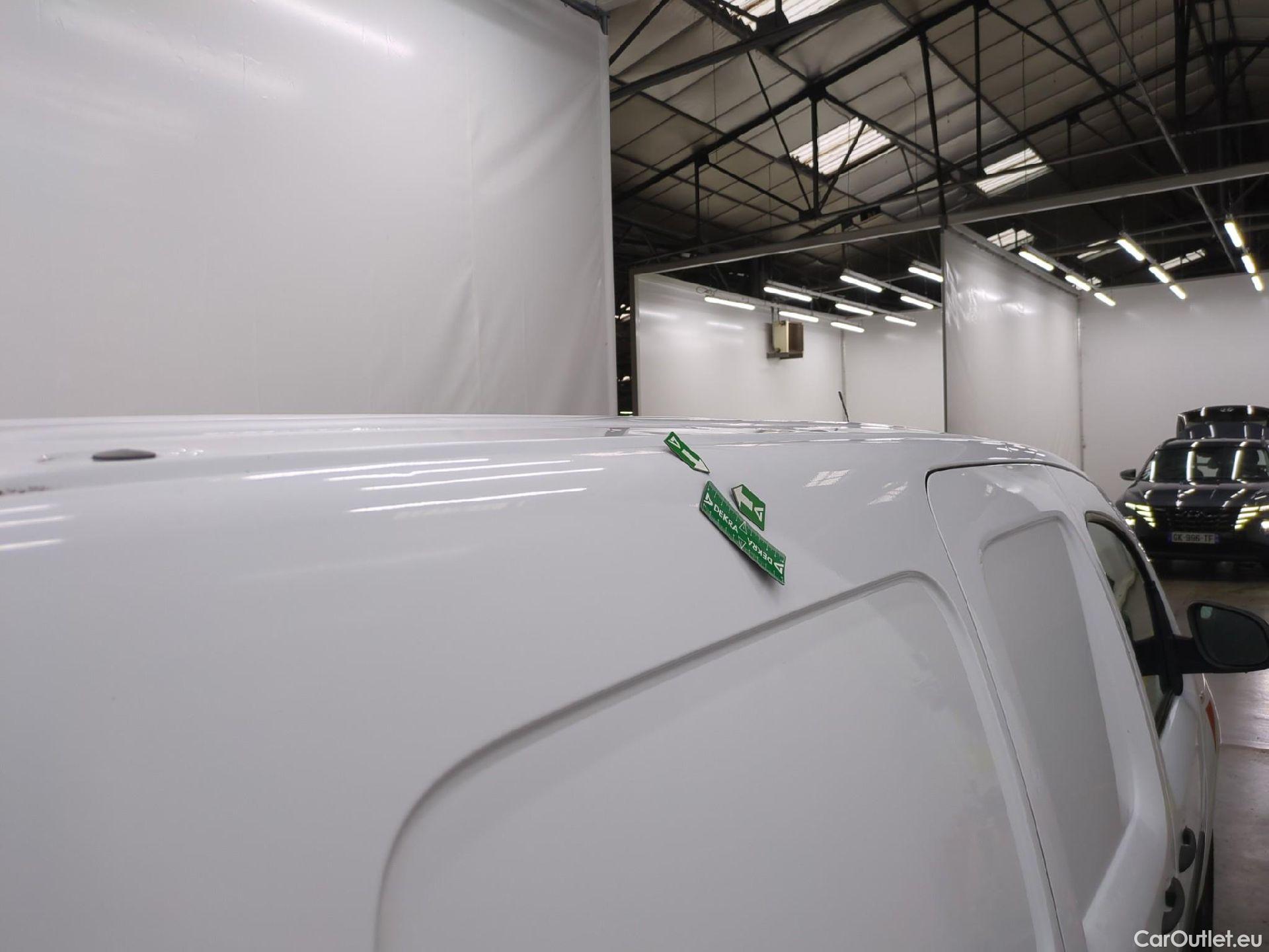  Renault  Kangoo  II Express Maxi Extra (Série Spéciale) 1.5 dCi 95CV BVM6 E6dT #17