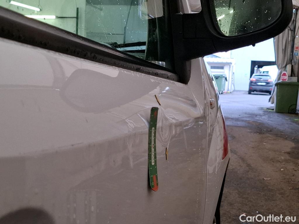  Renault  Kangoo  Express Maxi Extra (Série Spéciale) 1.5 dCi 90CV BVM5 E6 #47