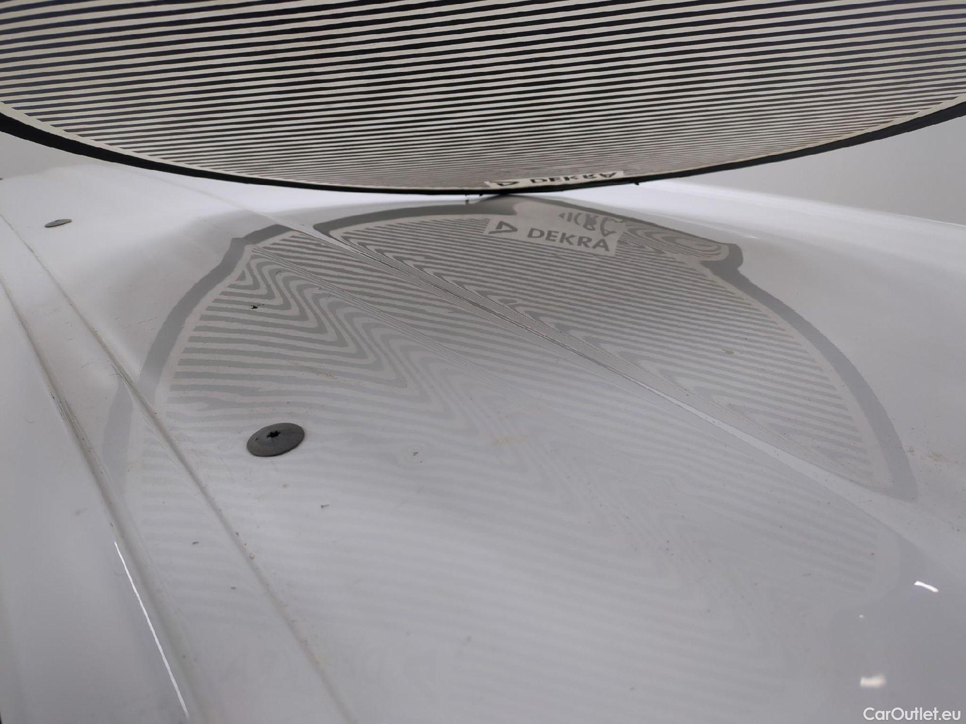  Renault  Kangoo RENAULT  / 2021 / 4P / Fourgonnette GD CONFORT - BLUE DCI 95 #40