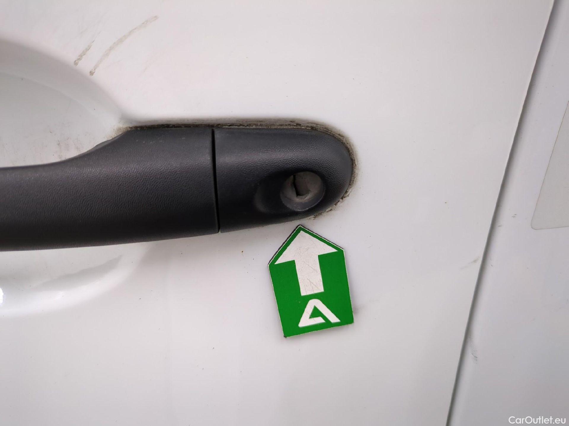  Renault  Kangoo  II Express Maxi Extra (Série Spéciale) 1.5 dCi 95CV BVM6 E6dT #67