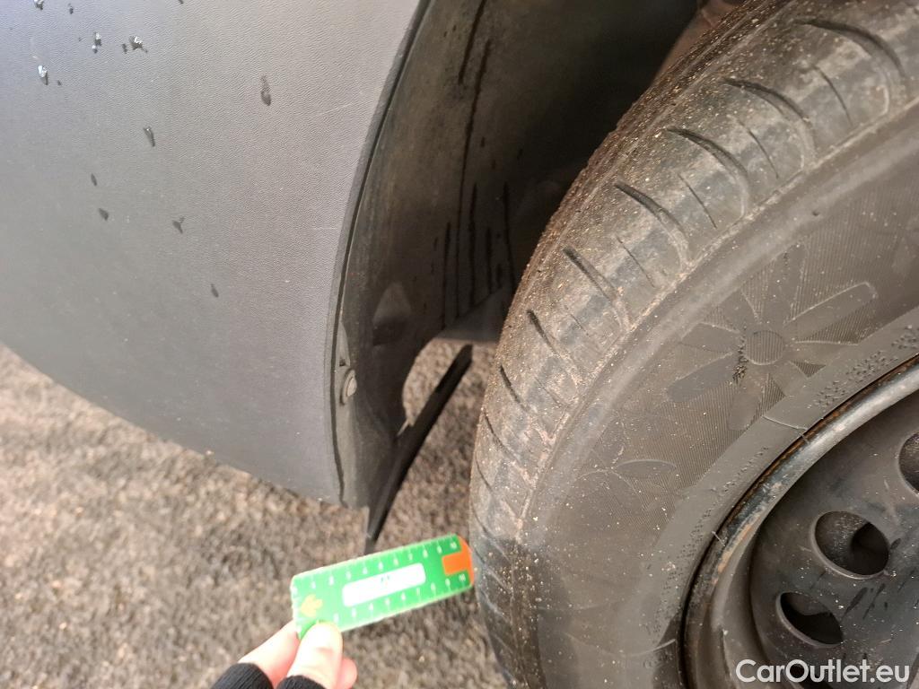  Renault  Kangoo  Express Maxi Extra (Série Spéciale) 1.5 dCi 90CV BVM5 E6 #30